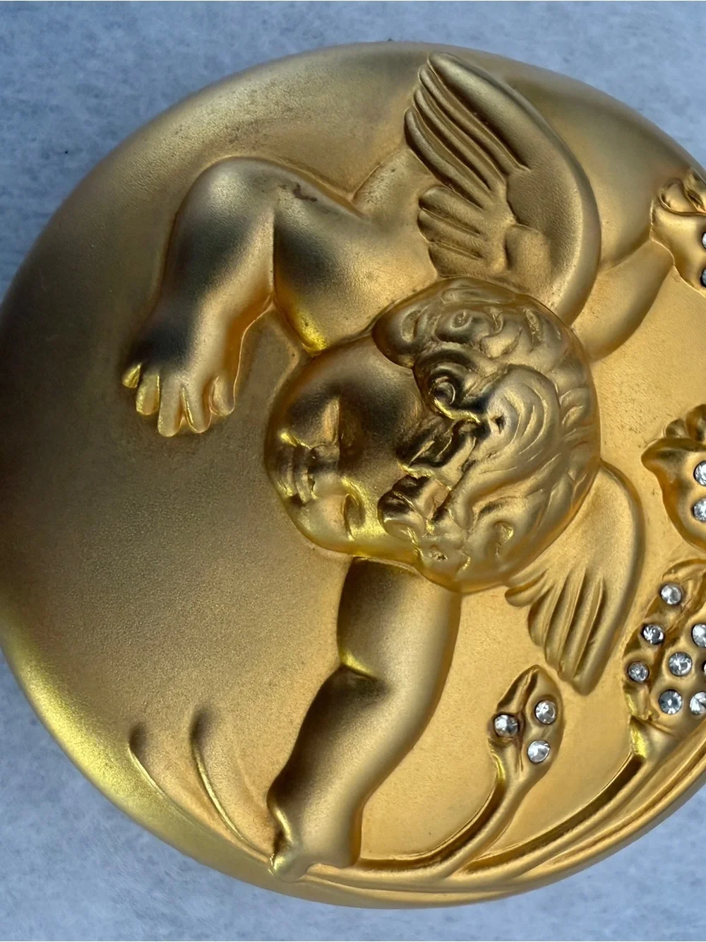 Estee Lauder Gold Compact Translucent Pressed Powder